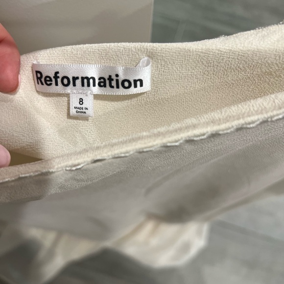 Reformation shimmery white slip skirt - Picture 3 of 3